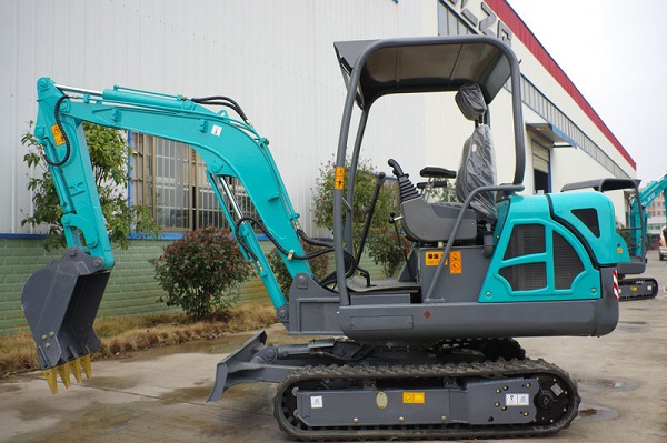 小型挖掘機現代監(jiān)控系統的功能需求